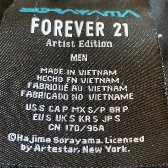 Forever 21 Artist Edition size medium - Picture 2 of 4